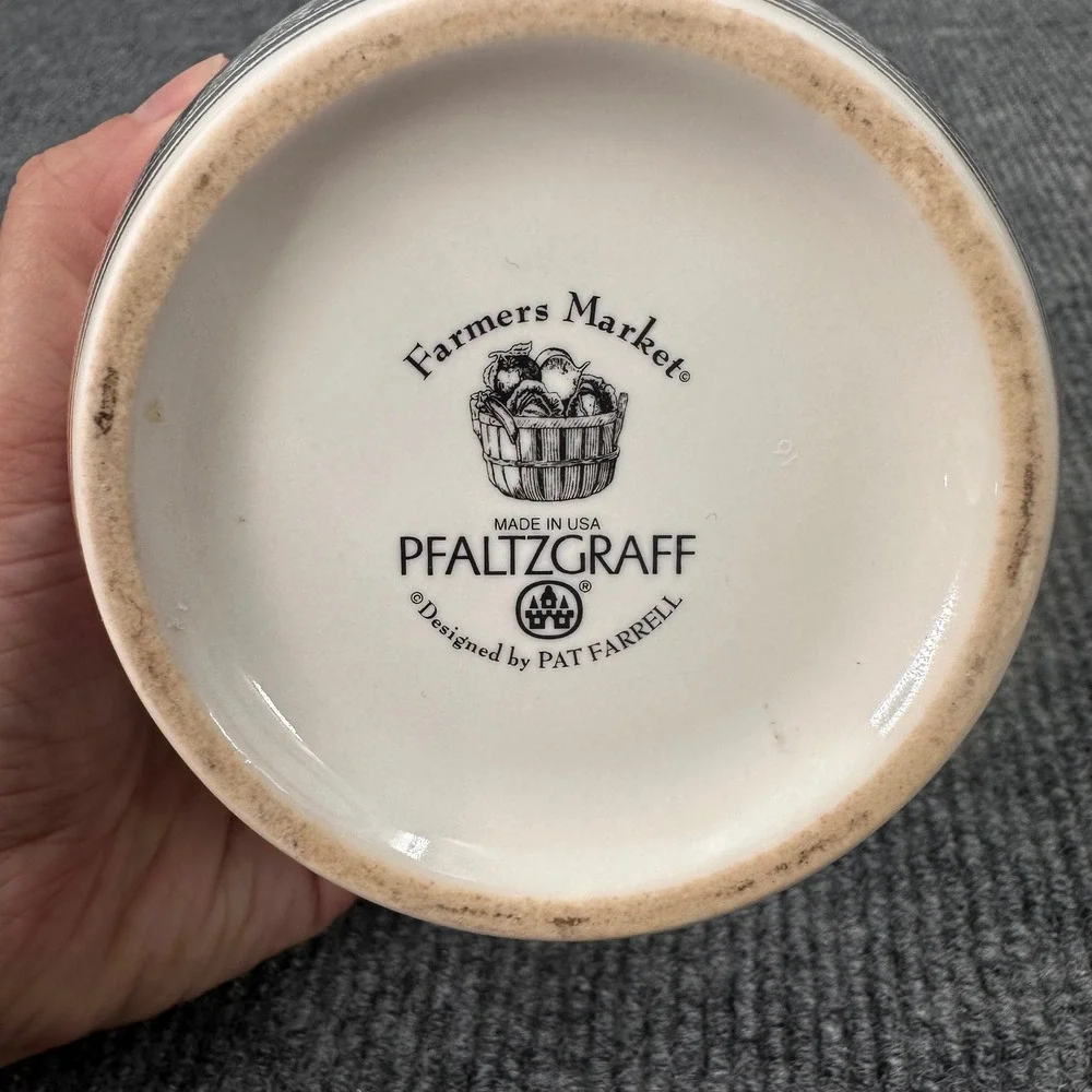 90s Pfaltzgraff Farmers Market Sugar Bowl w Lid Strawberry Fruit Cream Kitchen